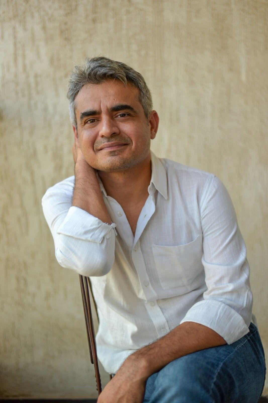 Mujtaba Khan in Conversation with Manish Saksena